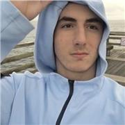 Former english and Romanian tutor, who at the age of 16 wishes to help all the students with problems in said subjects.